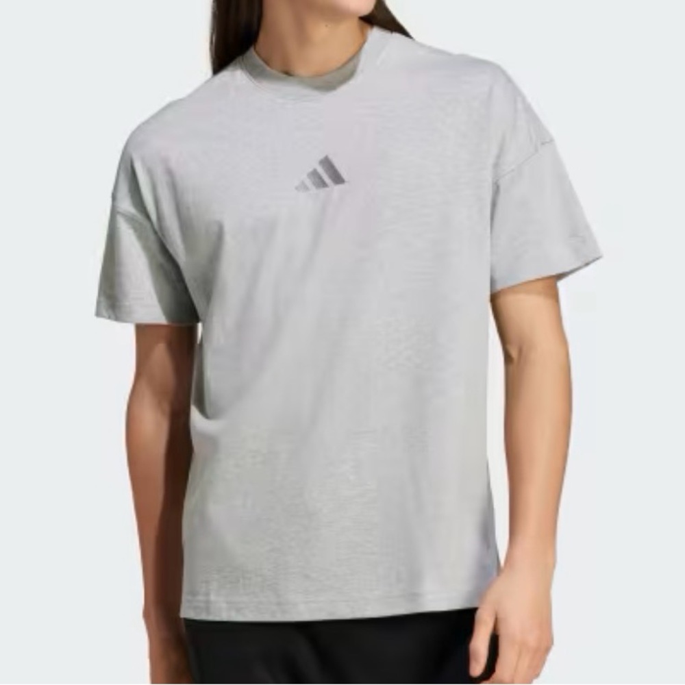 ALL SZN TEE